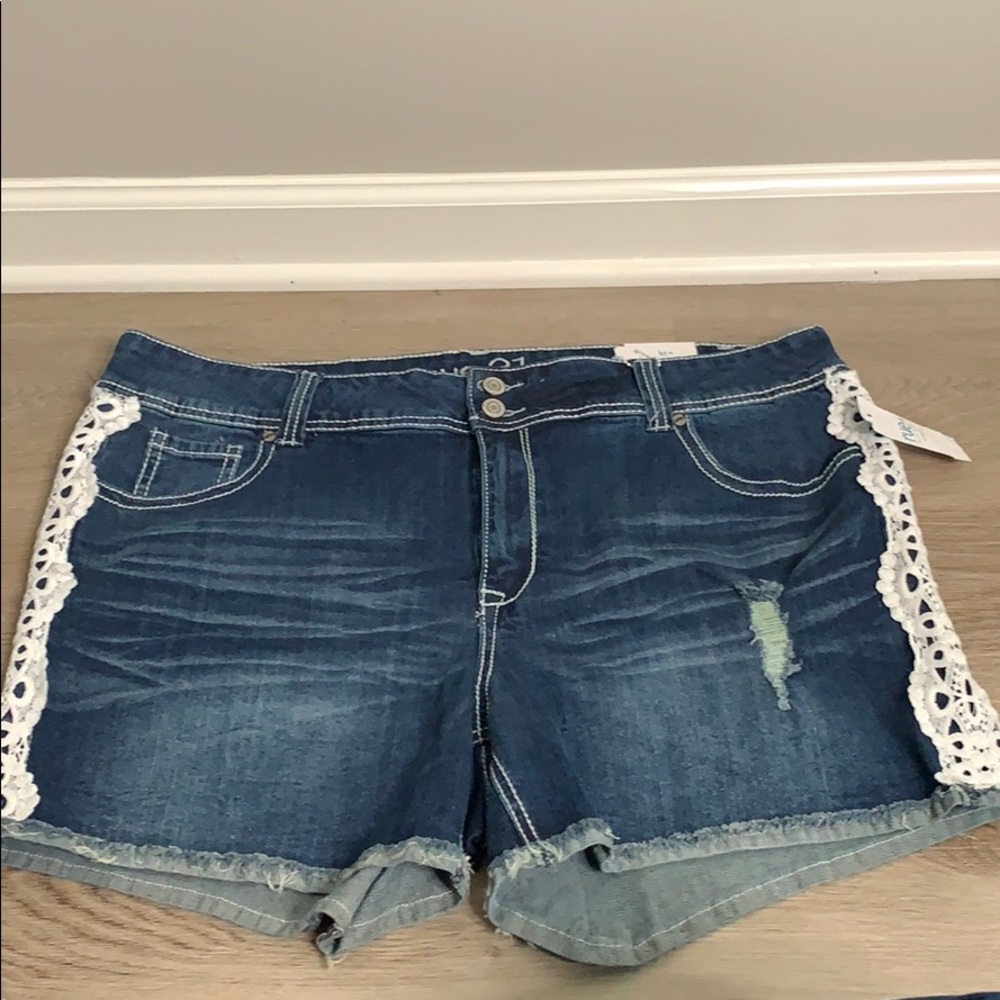 Plus high waist shorts